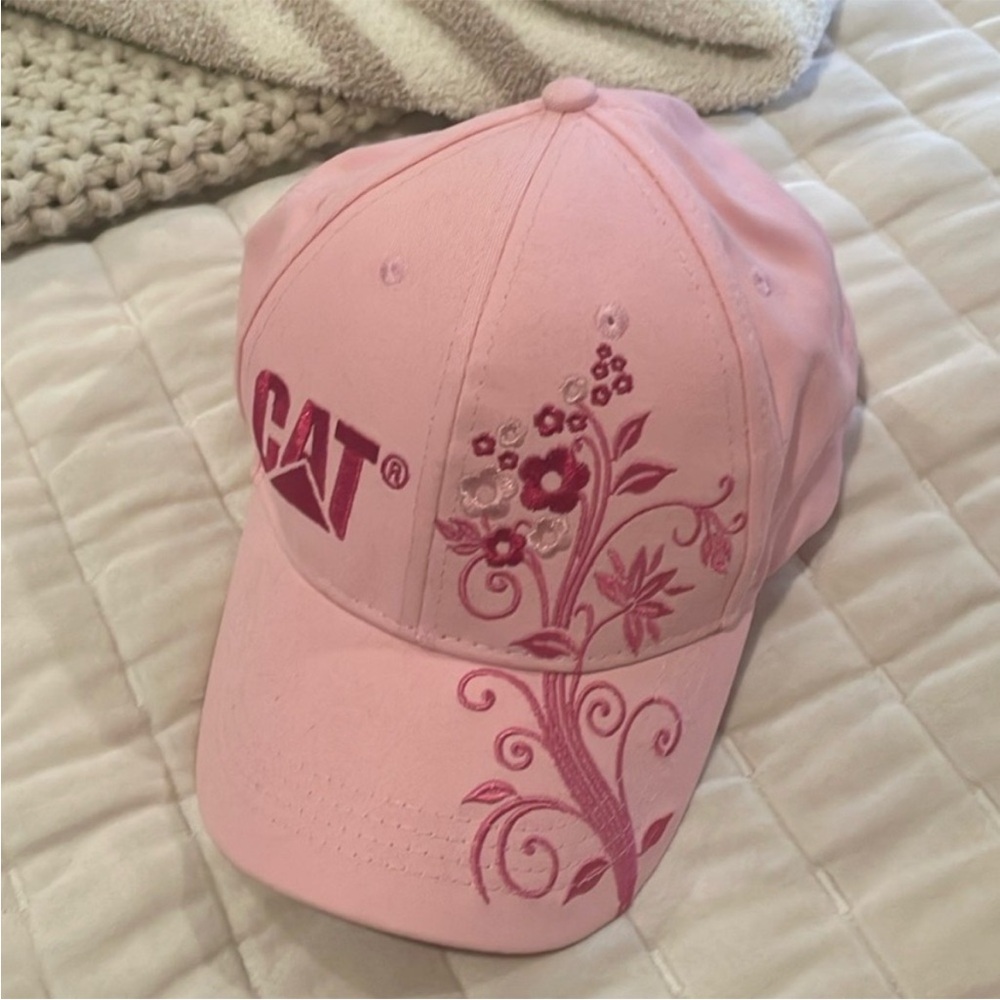Adjustable baseball cap hat from Caterpillar CAT embroidered flowers Velcro